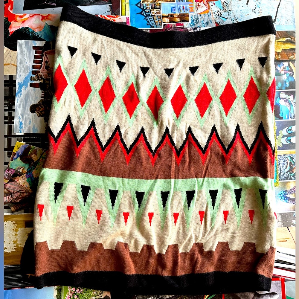 Knit sweater style bodycon skirt